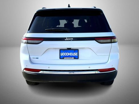 Used 2023 Jeep Grand Cherokee 4WD 4xe image 6