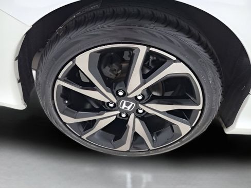 Used 2021 Honda Civic Sport image 9