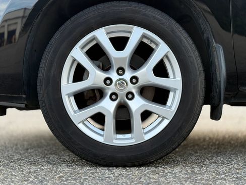Used 2011 Nissan Rogue SV w/ SL Pkg FWD image 30