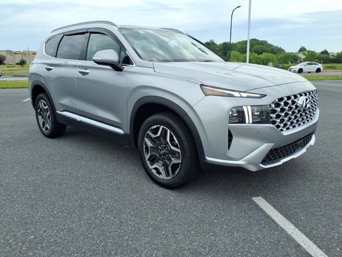 Used 2022 Hyundai Santa Fe Limited AWD/4WD image 3