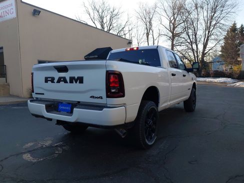New 2026 RAM 2500 Big Horn AWD/4WD image 34