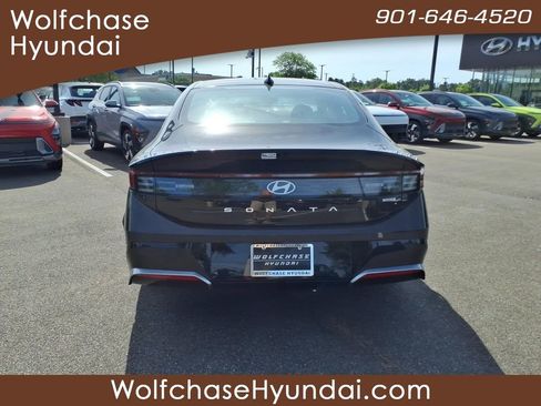 New 2026 Hyundai Sonata Limited FWD image 4