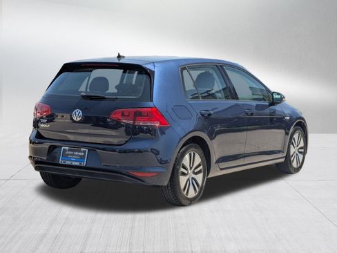 Used 2016 Volkswagen e-Golf SE FWD image 5
