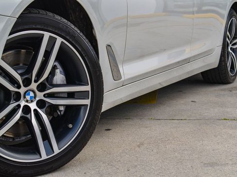 Used 2021 BMW 530i xDrive image 4