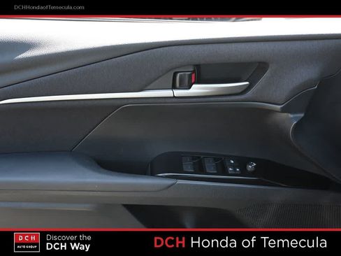 Used 2025 Toyota Camry LE FWD image 16