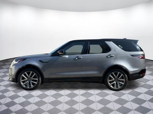 Used 2025 Land Rover Discovery Dynamic SE AWD/4WD image 2