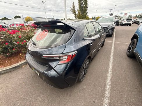 Used 2021 Toyota Corolla XSE FWD image 5