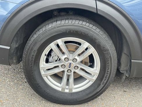 Used 2020 Ford Explorer XLT image 5