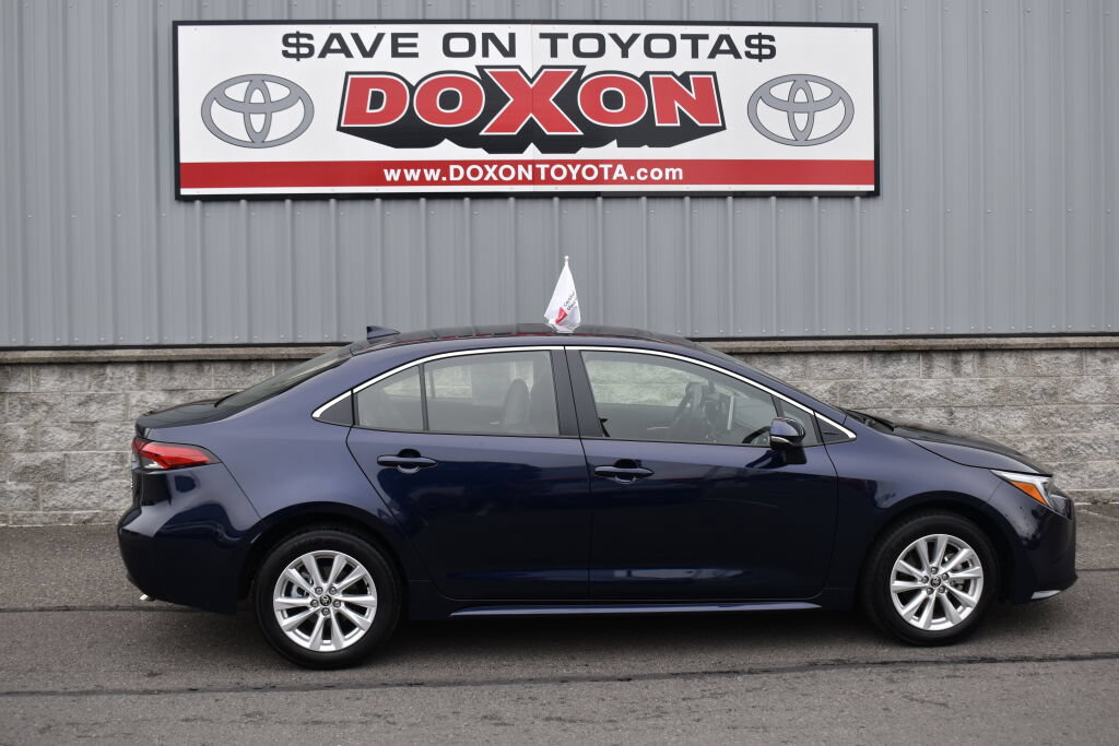 Certified 2026 Toyota Corolla XLE FWD image 8