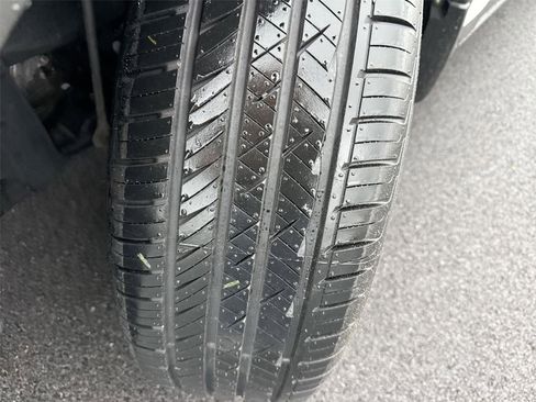Certified 2025 Honda CR-V EX-L image 37