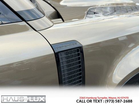 Used 2022 Land Rover Defender 110 X-Dynamic SE image 26