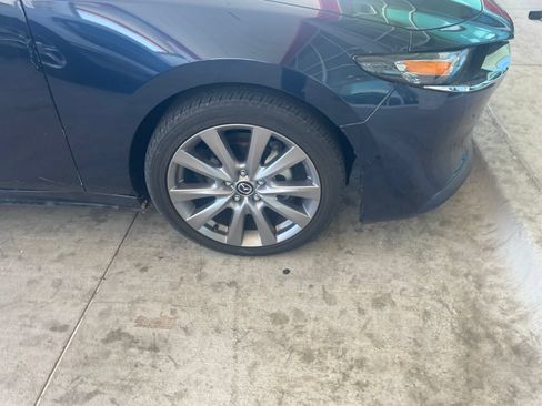 Used 2025 MAZDA MAZDA3 s FWD image 5
