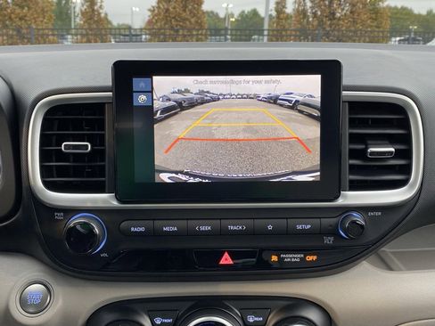 New 2026 Hyundai Venue SEL image 17