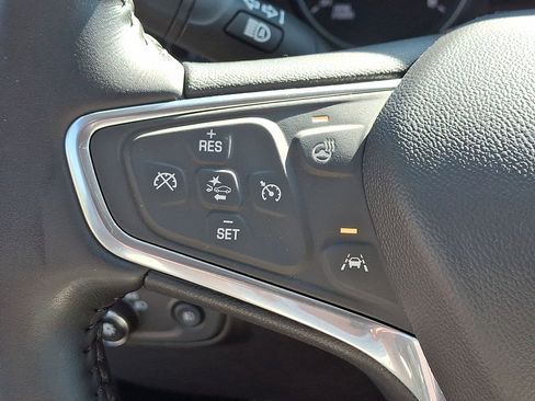 Certified 2022 Chevrolet Equinox Premier w/ LPO, Floor Liner Package FWD image 17