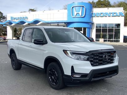 New 2025 Honda Ridgeline TrailSport+