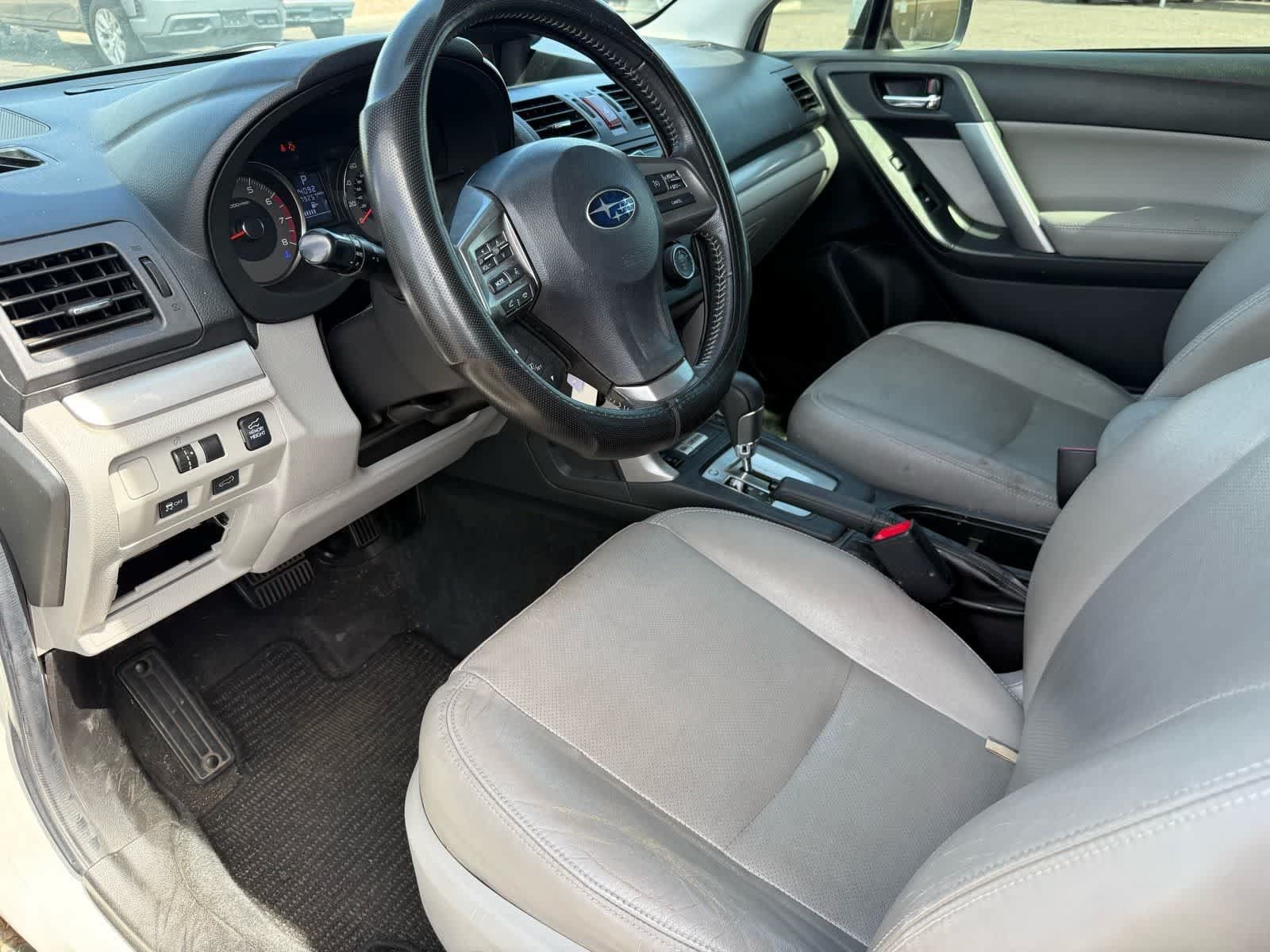 Used 2015 Subaru Forester 2.5i Limited w/ Popular Package #2 AWD/4WD image 9