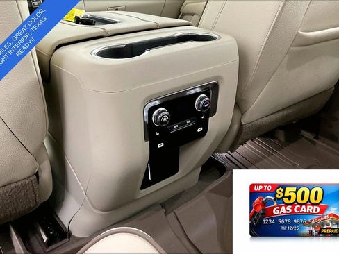 Used 2021 GMC Yukon Denali w/ Advanced Technology Package AWD/4WD image 30