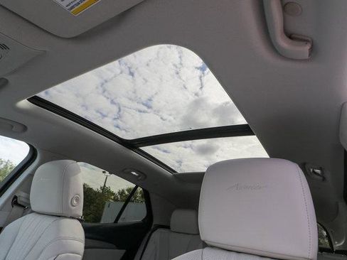New 2026 Buick Envision Avenir image 22