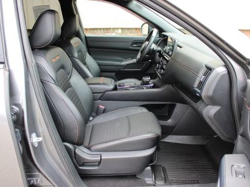 Used 2023 Nissan Pathfinder Rock Creek AWD/4WD image 48
