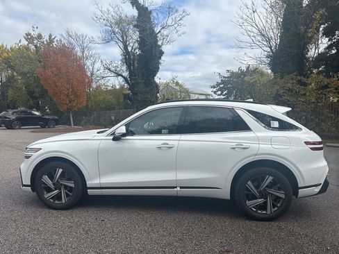 New 2026 Genesis GV70 3.5T Sport Advanced image 6