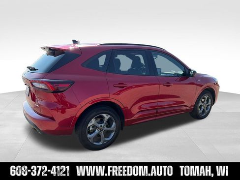 Used 2024 Ford Escape ST-Line w/ Tech Pack #1 AWD/4WD image 8