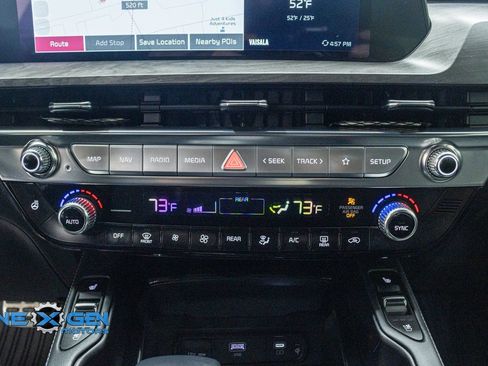 Used 2024 Kia Telluride SX Prestige X-Line image 18