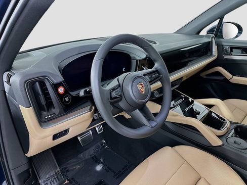 New 2026 Porsche Cayenne S AWD/4WD image 4