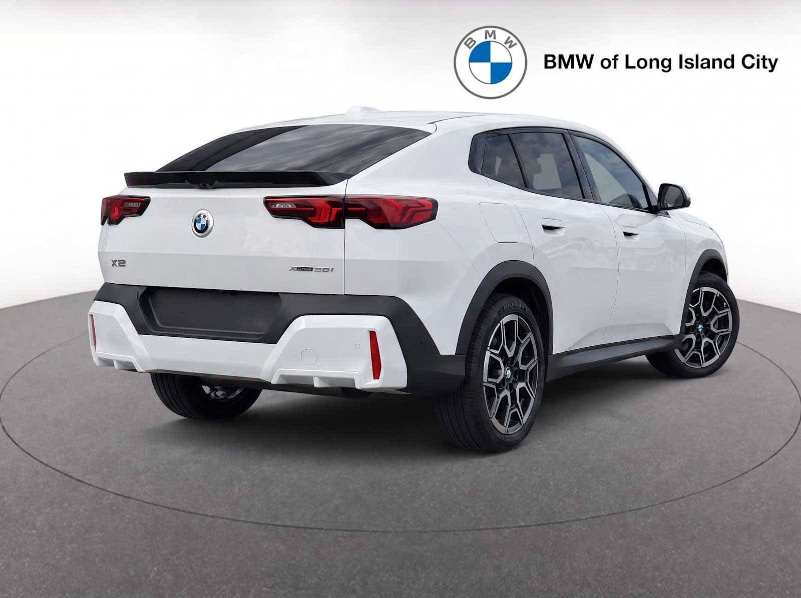 New 2026 BMW X2 xDrive28i w/ Convenience Package AWD/4WD image 7
