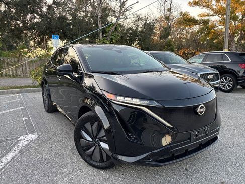 Used 2024 Nissan Ariya FWD image 4