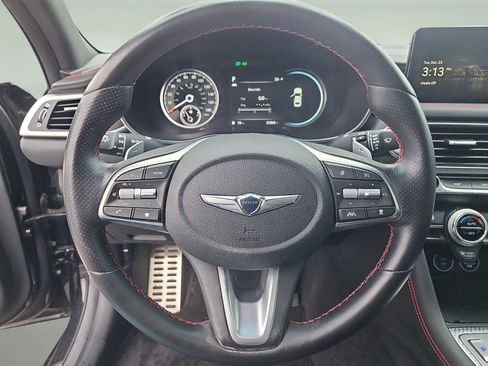 Used 2023 Genesis G70 2.0T w/ Sport Prestige Package image 23