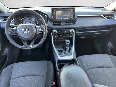 Used 2021 Toyota RAV4 XLE image 22
