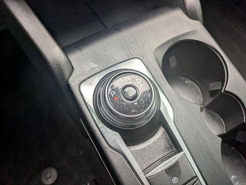 Used 2025 Ford Escape ST-Line image 22