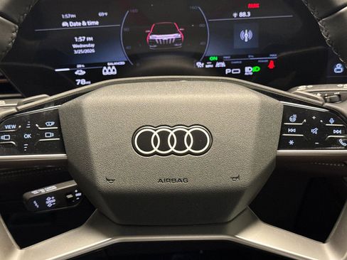 New 2025 Audi Q6 e-tron Premium Plus image 23