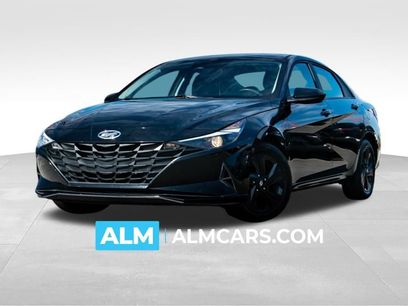 Used 2023 Hyundai Elantra SEL