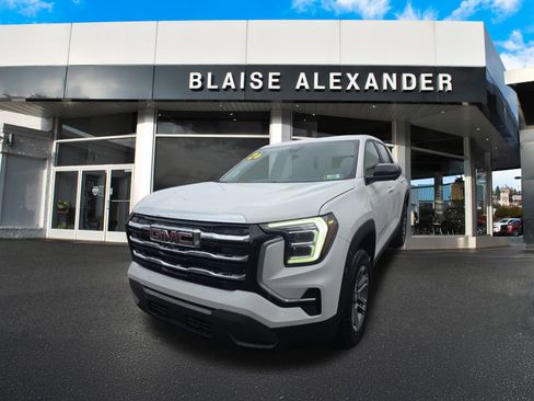 New 2026 GMC Terrain Elevation w/ Technology Package II image 8