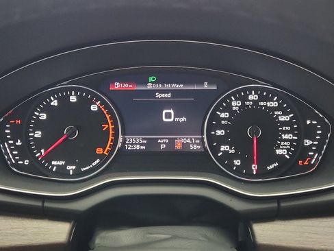 Used 2023 Audi Q5 2.0T Premium w/ Convenience Package image 18