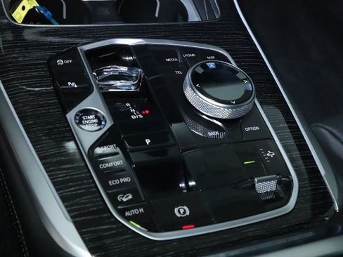 Certified 2024 BMW X7 M60i w/ Executive Package AWD/4WD image 29