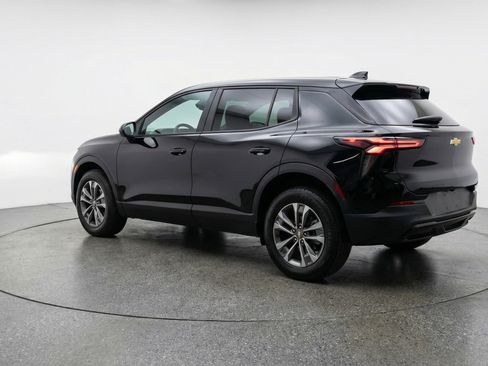 Used 2025 Chevrolet Equinox LT image 6