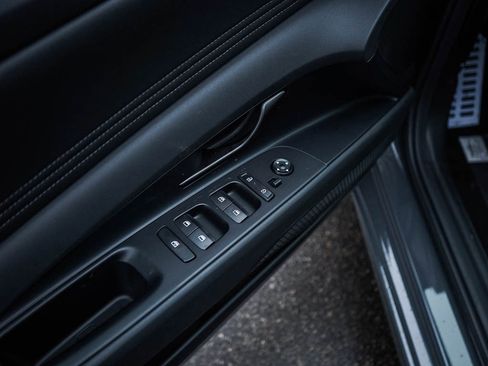 New 2026 Hyundai Elantra SEL Sport Premium FWD image 17