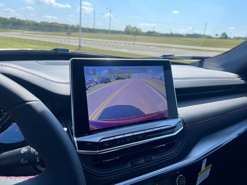New 2026 Jeep Compass Trailhawk image 23