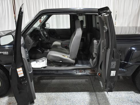 Used 2002 Ford Ranger 4x4 SuperCab image 10