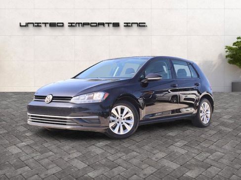 Used 2021 Volkswagen Golf 4-Door FWD image 1