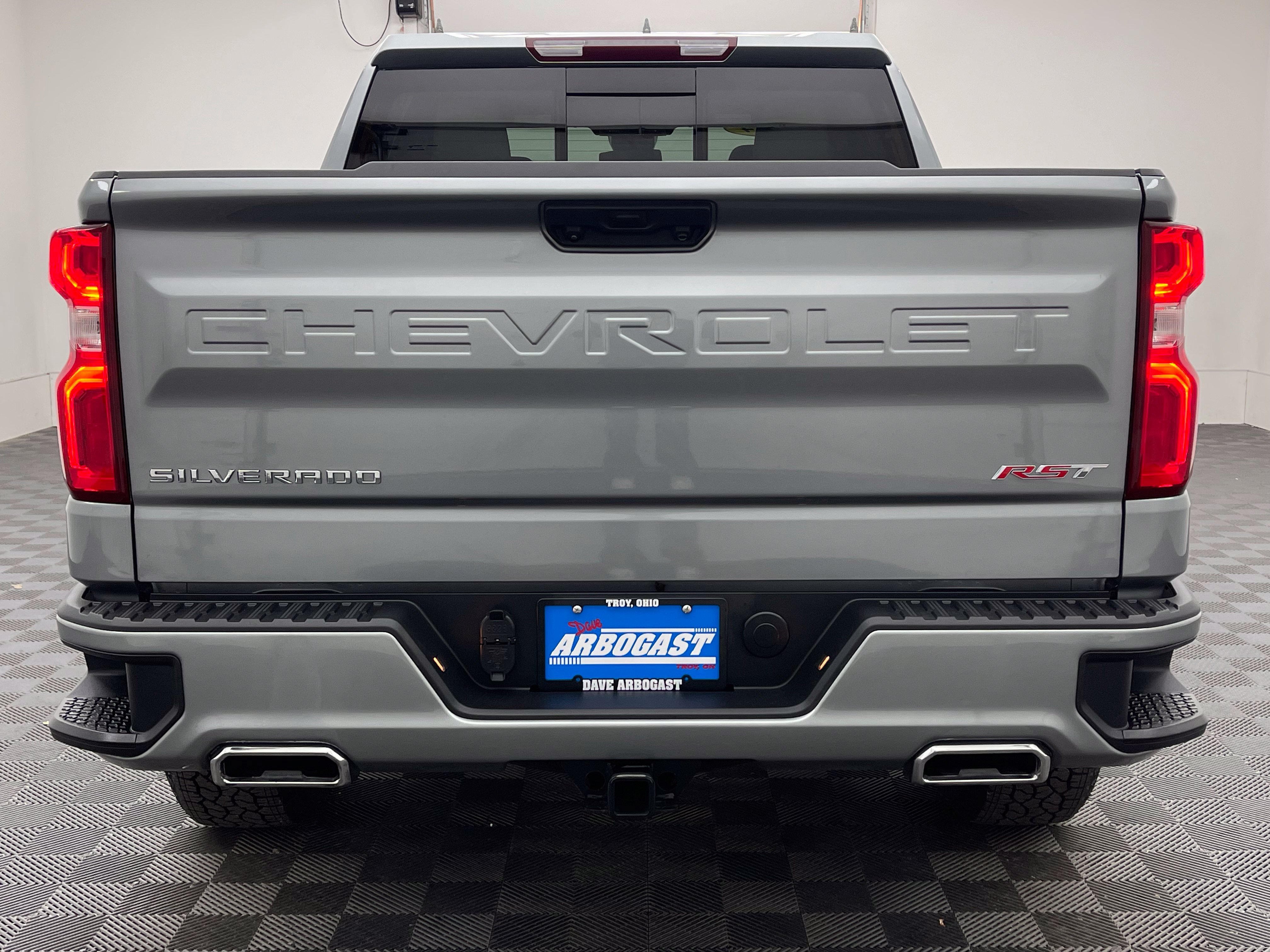 Used 2024 Chevrolet Silverado 1500 RST AWD/4WD image 8