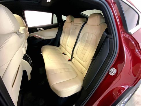 Used 2021 BMW X6 xDrive40i w/ Premium Package AWD/4WD image 20