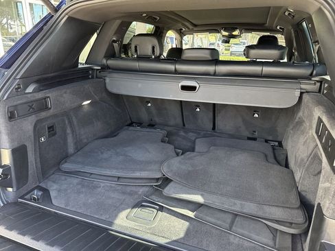 Used 2024 BMW X5 xDrive40i w/ M Sport Package AWD/4WD image 59