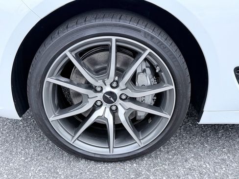 Used 2025 Genesis G70 2.5T AWD/4WD image 33