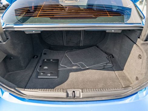 Used 2023 Alfa Romeo Giulia Quadrifoglio image 9