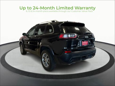 Used 2019 Jeep Cherokee Latitude Plus w/ Cold Weather Group AWD/4WD image 5