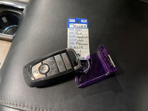 Used 2021 Ford Expedition Platinum image 28