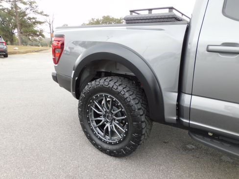 Used 2025 Ford F150 Raptor image 4